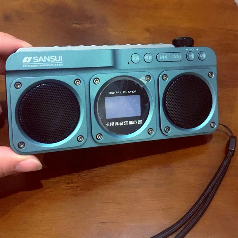ポータブル F28 FM ラジオ Hi-Fi 音質 LED  - Audio Music To Lyrics のレビューと価格
